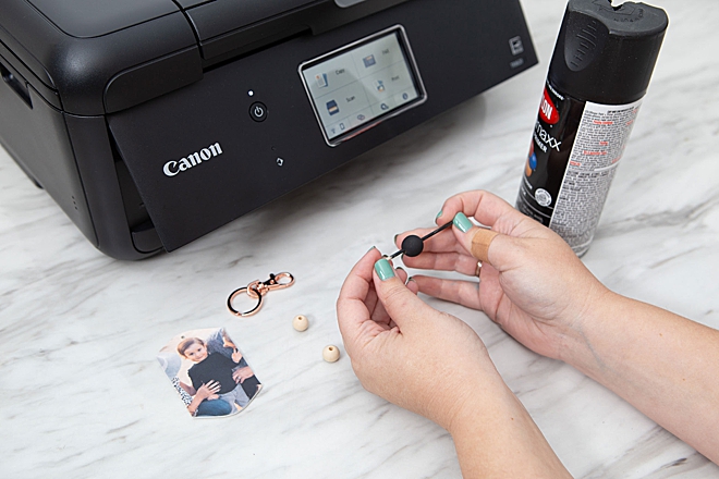 Learn how to make your own photo key chains with Canon!