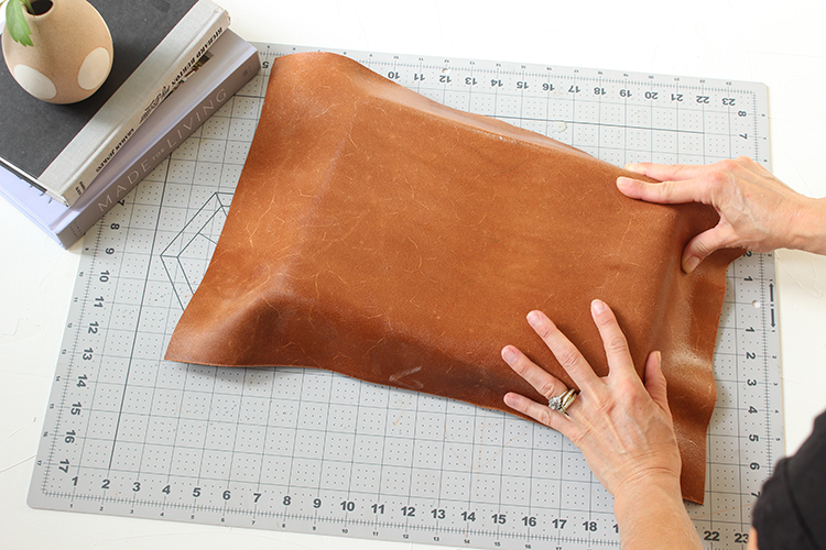 Check out this fab DIY leather tray, perfect for fall styling updates!
