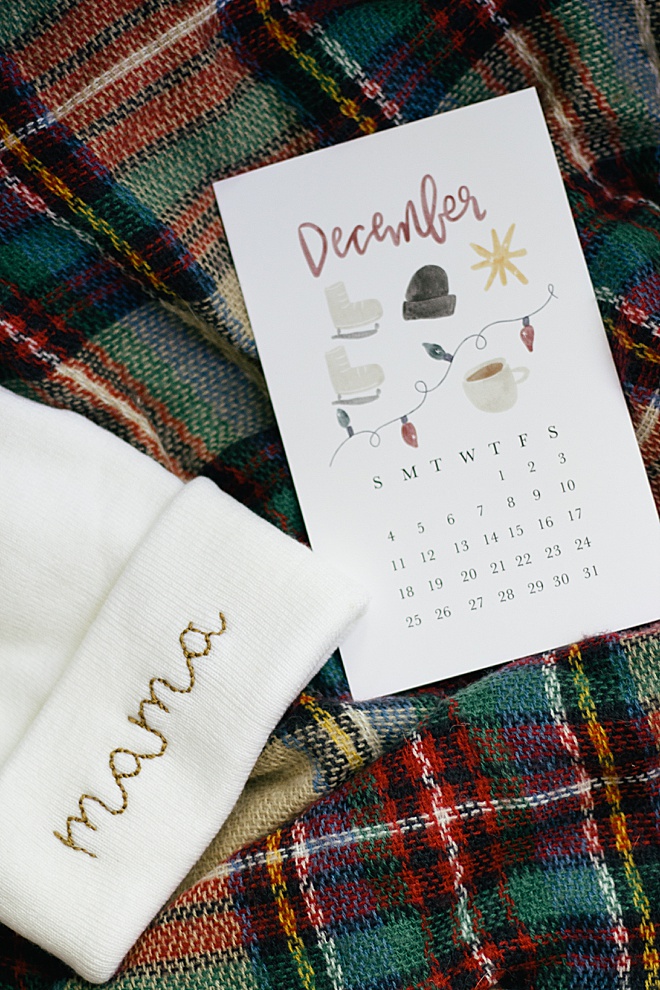 How cute is this illustrated calendar?! All you have to do is print and cut this FREE pdf.