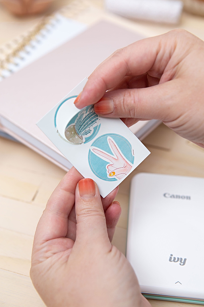 How to make your own stickers with your Canon IVY mini photo printer