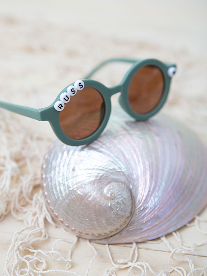 DIY name bead sunglasses, so easy to make!